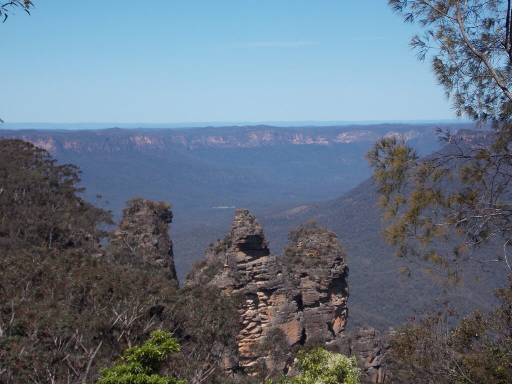 Three Sisters in the Blue Mountains