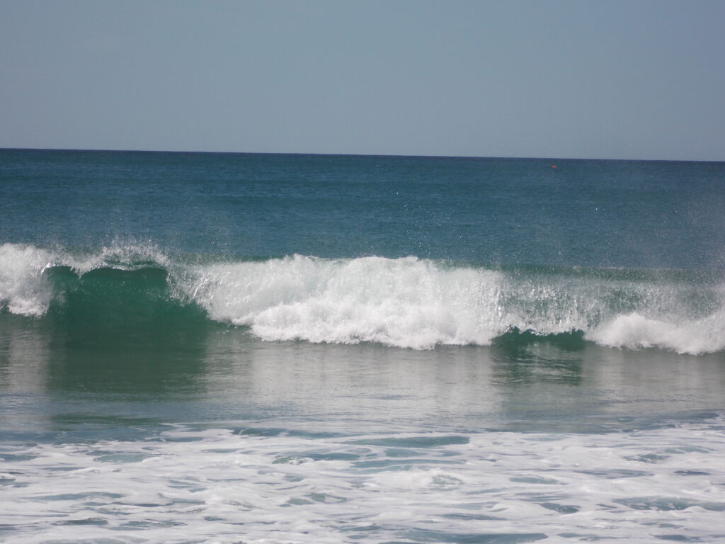 Waves at Werri